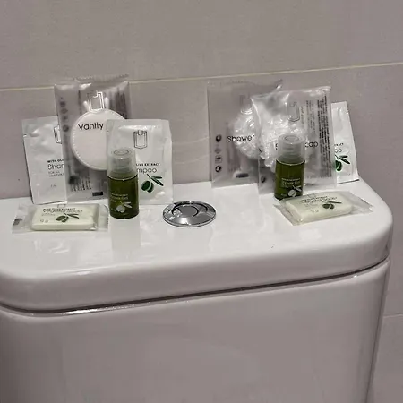 Large Terrace -side *