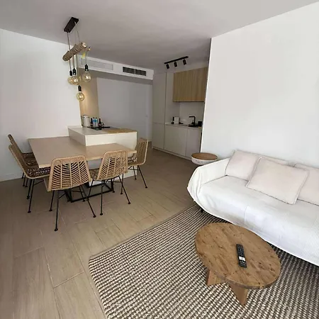 Large Terrace -side 아파트